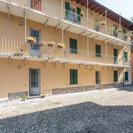 Lejlighed Cosy Garden In Como